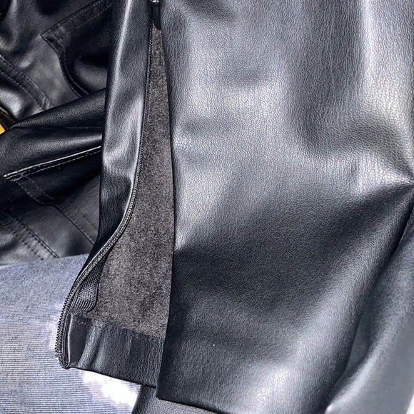 Zara Pants & Jumpsuits Beautiful Faux Leather Leggings With Pockets